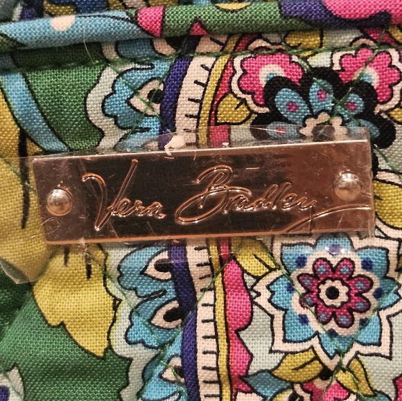 Vera Bradley, beautiful purse NWT, is very colorful, as seen in pics - Picture 3 of 7